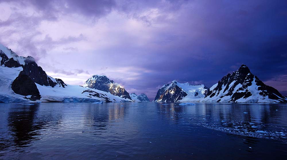 https://d3r8gwkgo0io6y.cloudfront.net/upload/Glacier Bay National Park.jpg